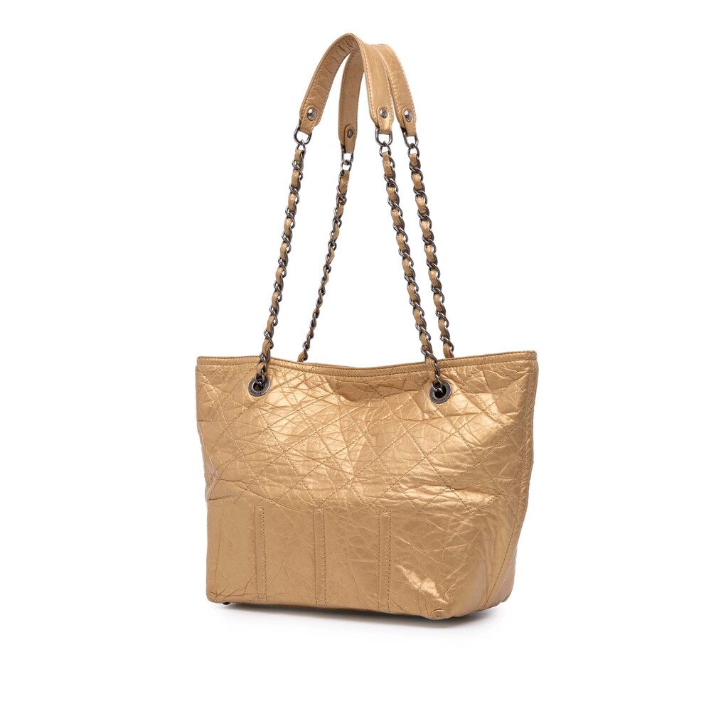Pre-Loved Chanel Distressed Calfskin Shopping In Moscow Tote - Picture 2 of 11